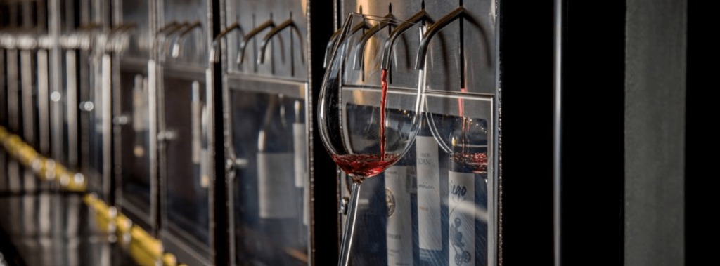 Wine & Roses: Gastronomía de excelencia en un entorno sofisticado y acogedor