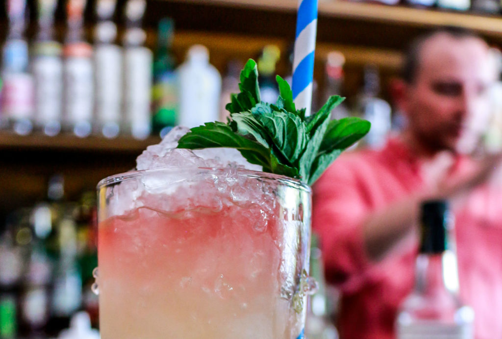 Te contamos cómo es tomar un trago en el mejor bar del mundo