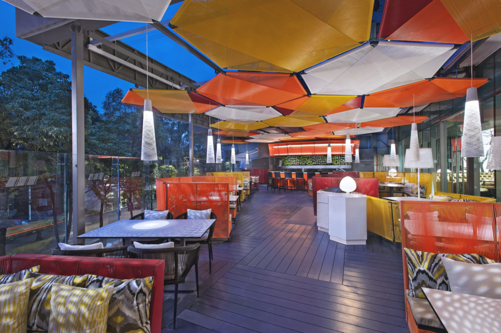 7 hoteles con las terrazas más espectaculares de la CDMX (ideales para ir a comer el fin de semana)