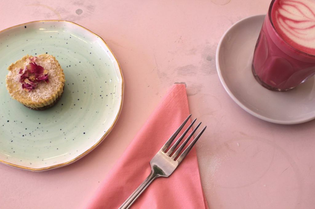 12 restaurantes que tienes que visitar en octubre para comer delicioso (y apoyar la lucha contra el cáncer de mama)