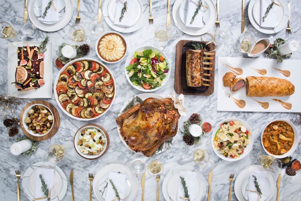 Olvídate de cocinar y llévate a casa el menú navideño de Cantina Palacio