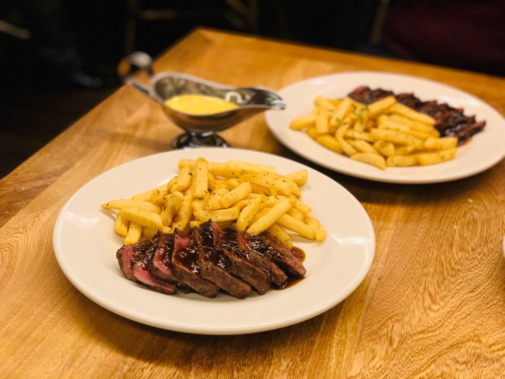 Frenchie: Cena a la francesa en pleno ‘Polanquito’