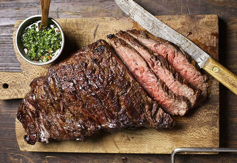 Fogo de Chão: El oasis de los amantes de los cortes al estilo Brasil