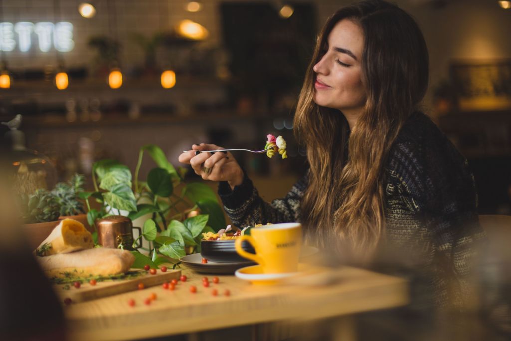 ¿Forever alone? ¡No importa! En estos deliciosos restaurantes tendrás una cita fantástica contigo mismo