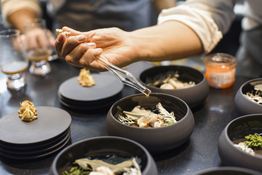 The Macallan y NOSO presentan un menú maridaje que te transporta a Escocia sin salir de la CDMX