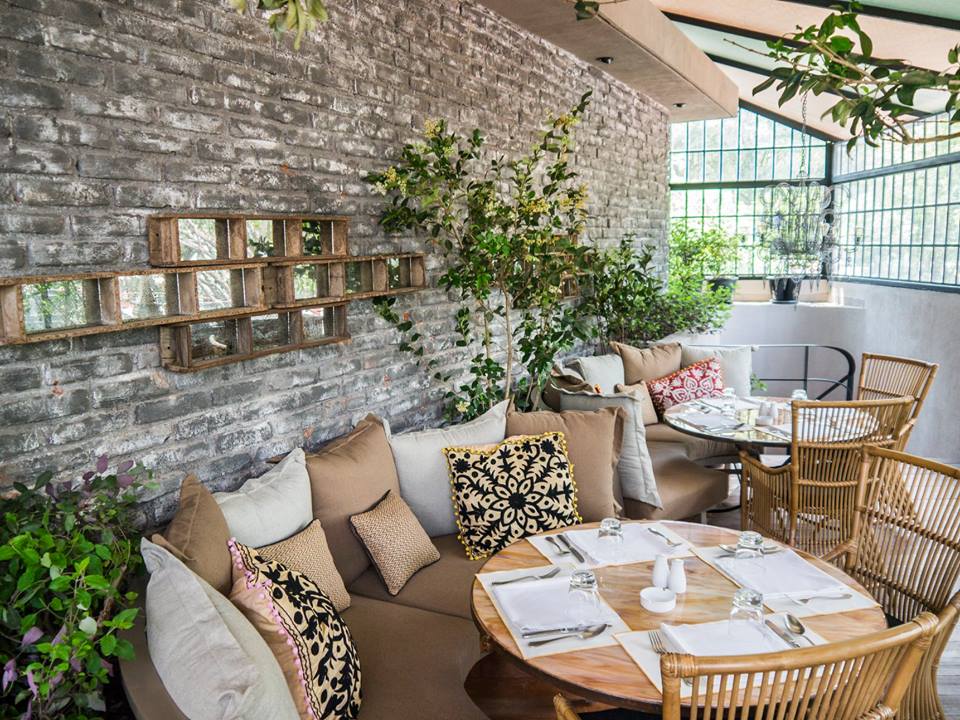 Gloutonnerie: la terraza más ‘chic’ y afrancesada de Campos Elíseos (CDMX)