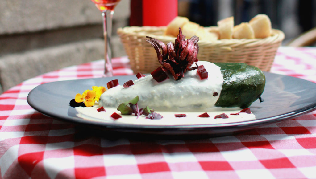 México y Francia se unen de nuevo con el (muy original) Chile en Nogada de Galiachef