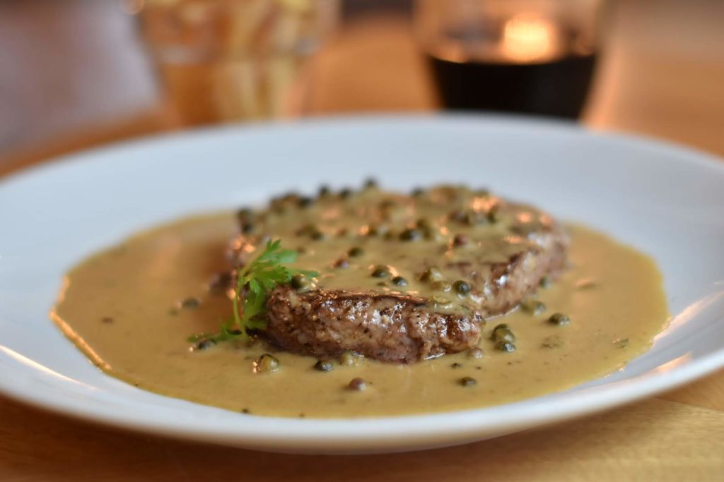 L’Aperô: El refugio de la Condesa que sirve extraordinaria comida francesa