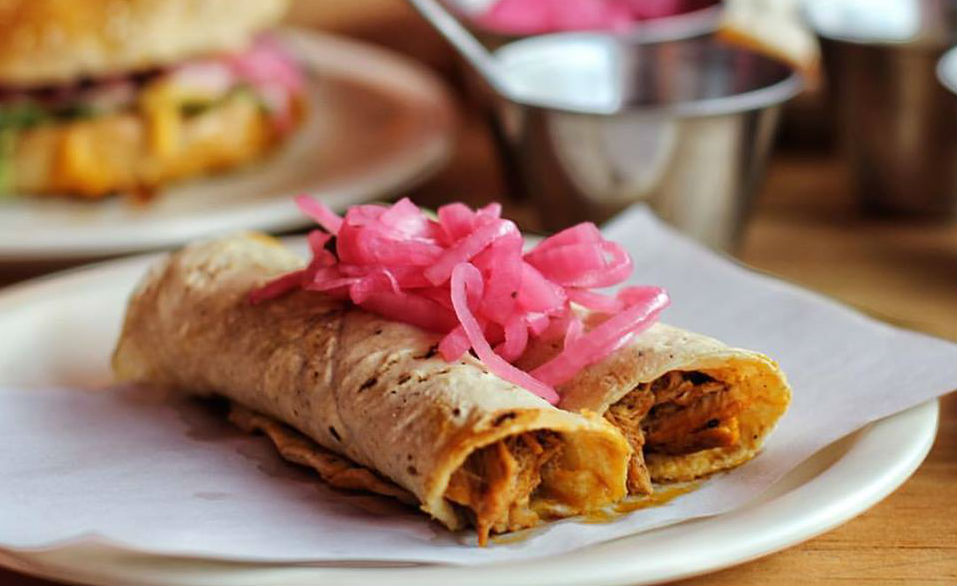 6 lugares para comer exquisita cochinita pibil en la CDMX (te sentirás en Yucatán)
