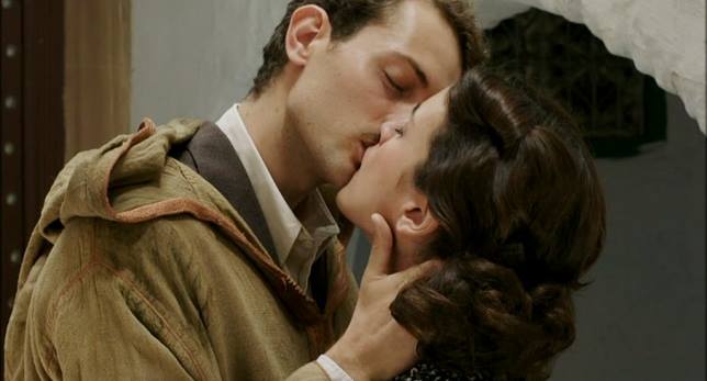 7 series españolas románticas que tienes que ver en Netflix