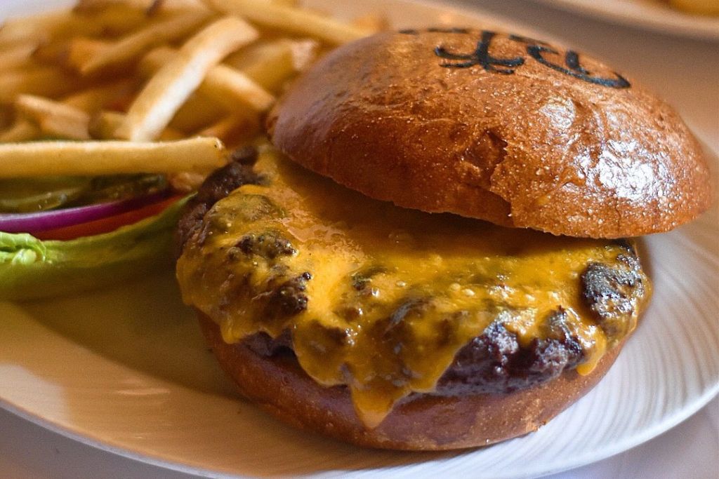 4 restaurantes para probar una jugosa hamburguesa de Wagyu en la CDMX