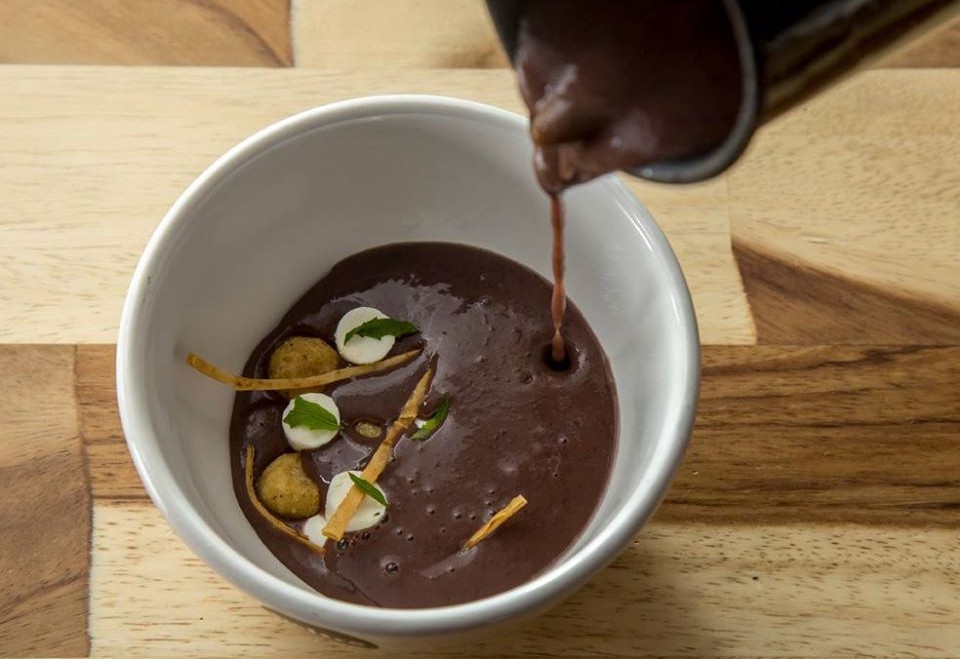 7 lugares para comer una rica y ‘calientita’ sopa de frijol en la CDMX