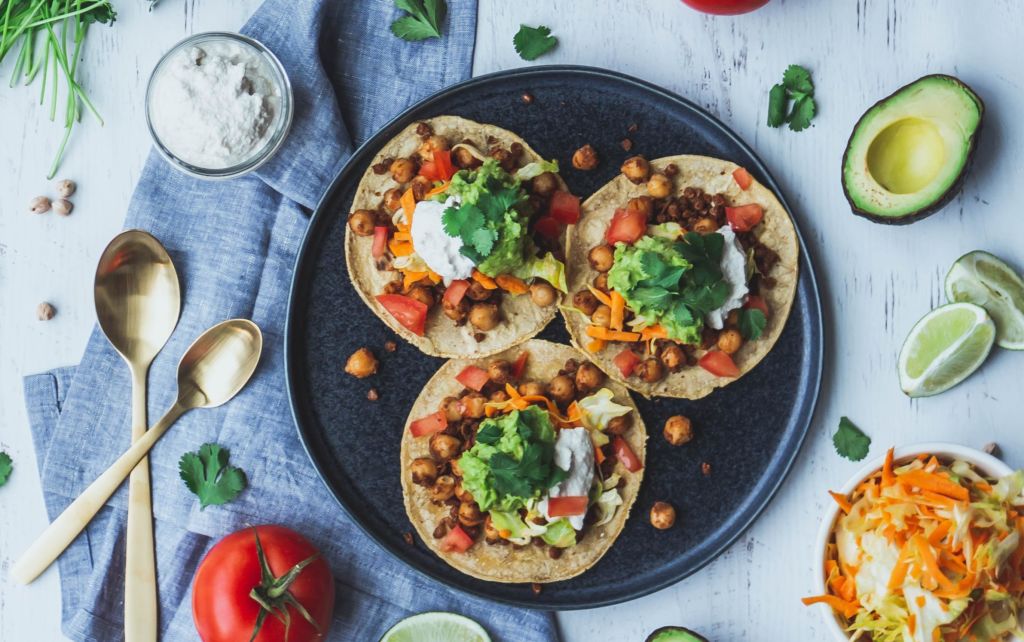 6 restaurantes veganos/vegetarianos que llevan sus deliciosas creaciones a domicilio