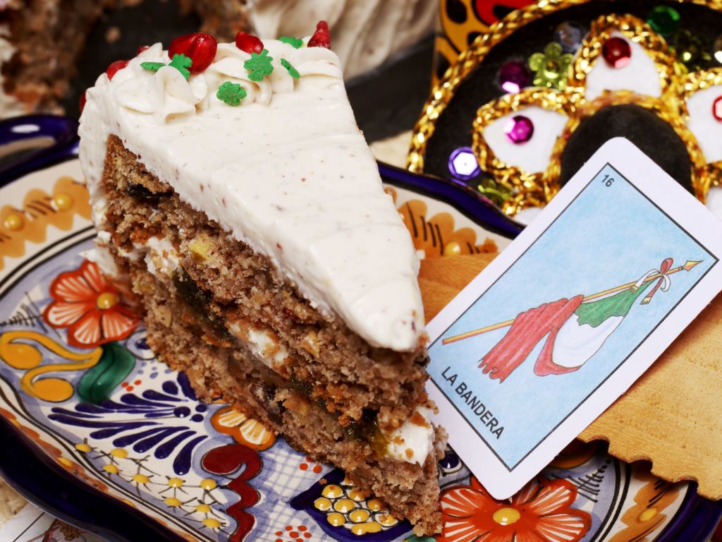 Pastel de… ¿Chile en Nogada? Te decimos dónde probarlo