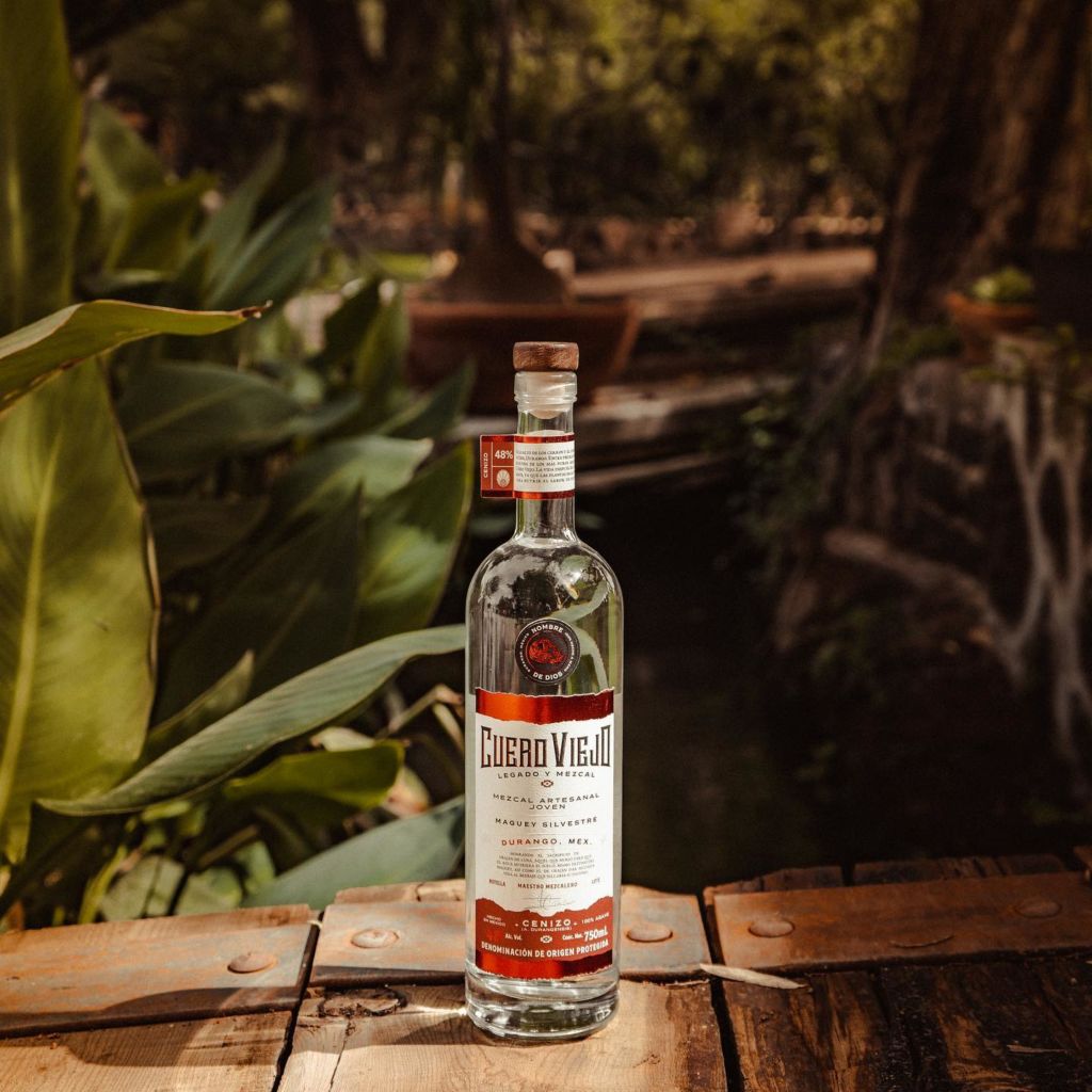 cuero-viejo-mezcal