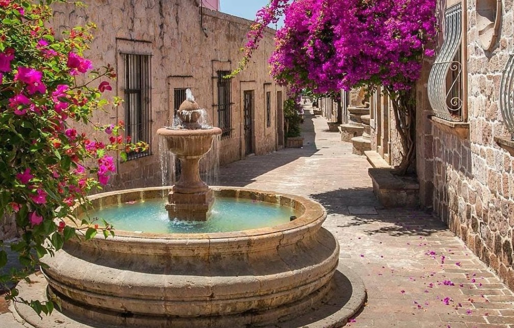 4+4: Las playas y callejones más románticos de México