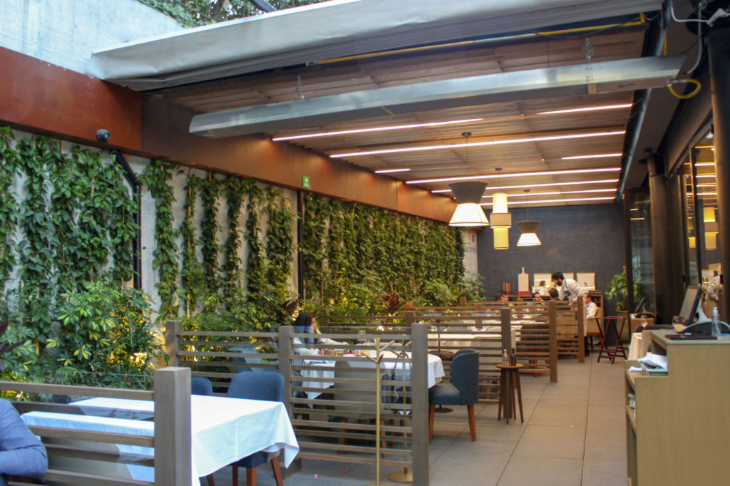 Zeru Lomas: Gastronomía ibérica a las brasas en un espacio pensado para la nueva normalidad