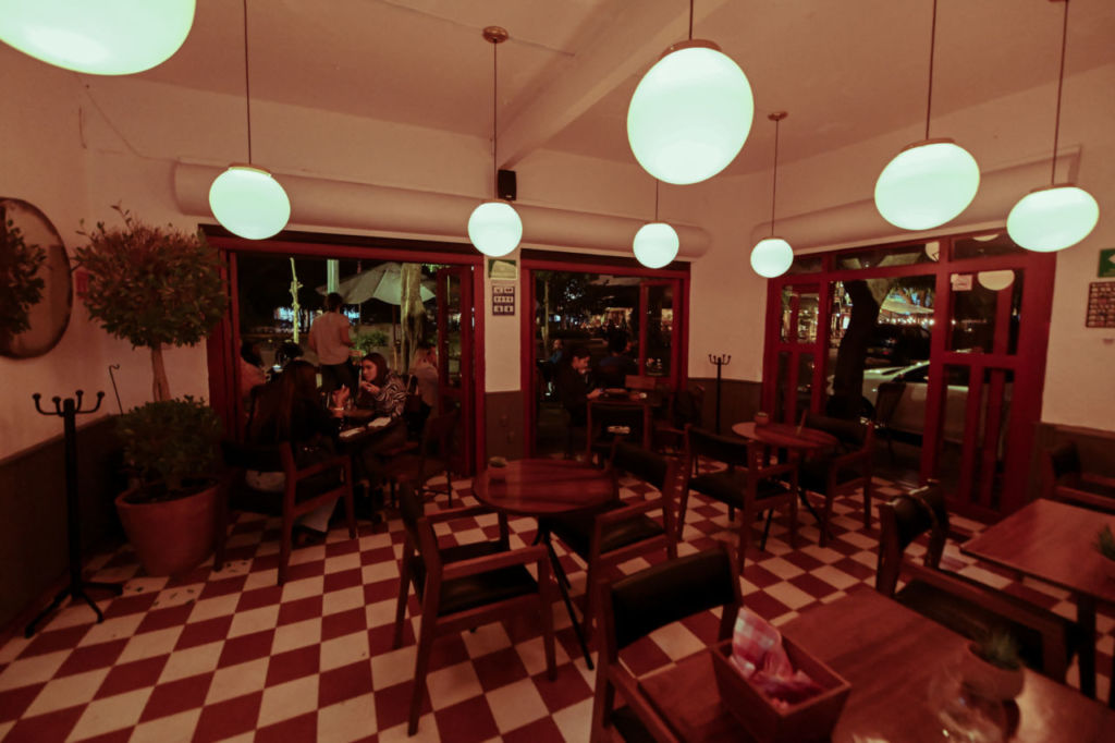 Este acogedor ‘localito’ de la Condesa acaba de abrir, y es el lugar ideal para una primera cita