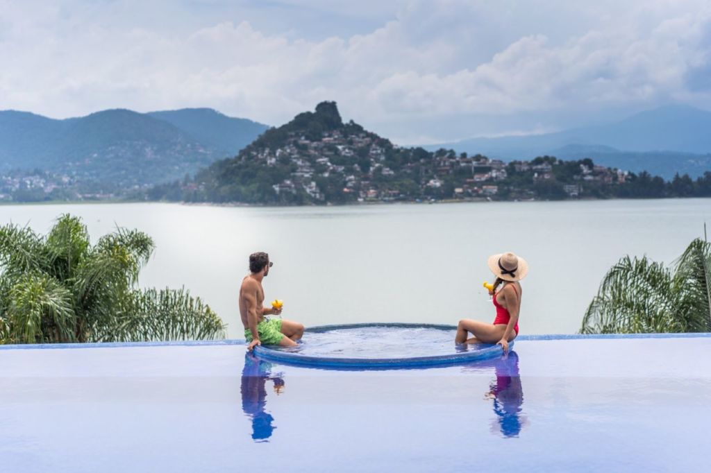 En este hotel cerca de la CDMX tendrás alberca privada en tu habitación (con las mejor vistas)