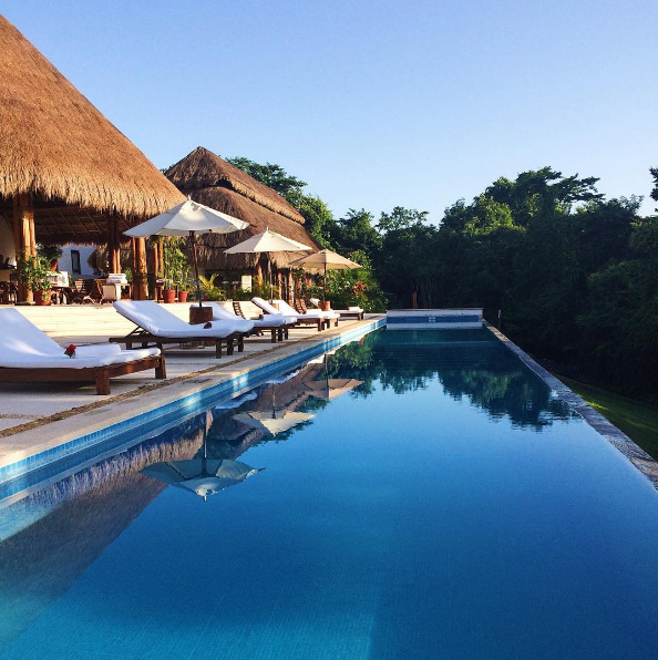 infinity-pool-en-la-selva-maya