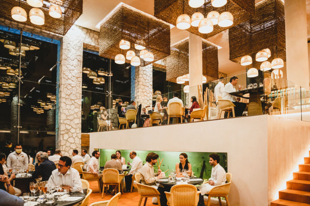 Una noche donde la gastronomía trasciende en el arte: La celebración culinaria del Hotel Xcaret Arte