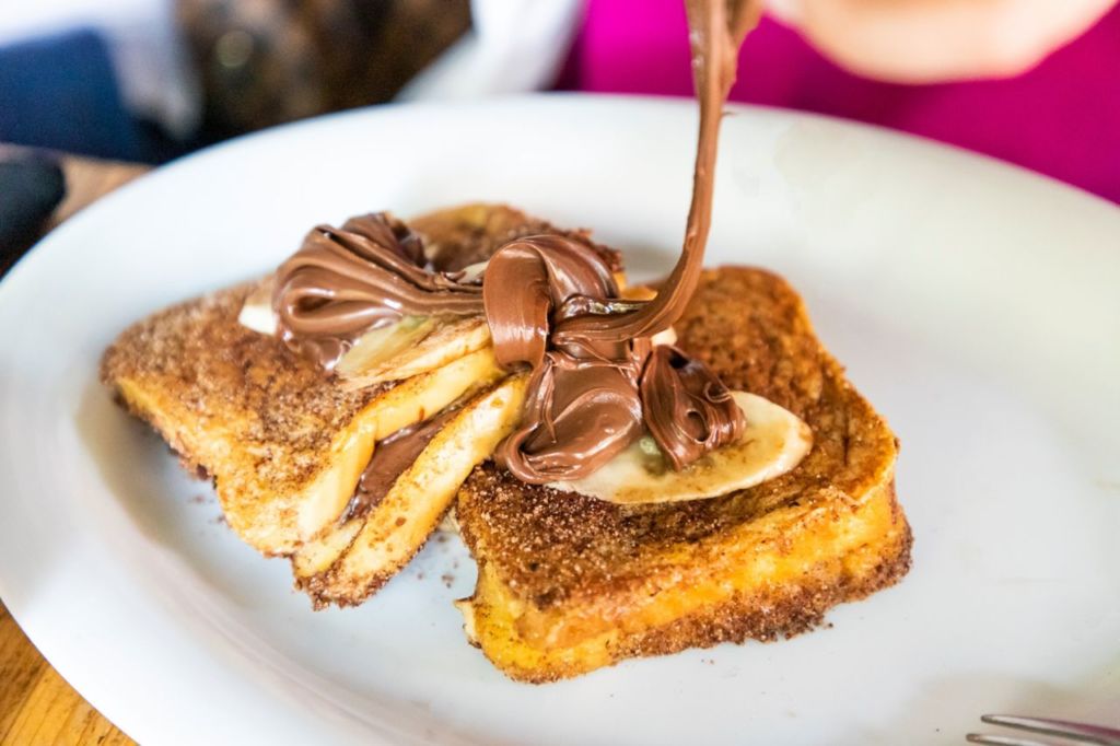 8 restaurantes muy conocidos que también sirven desayunos en la CDMX (y seguro no sabías)