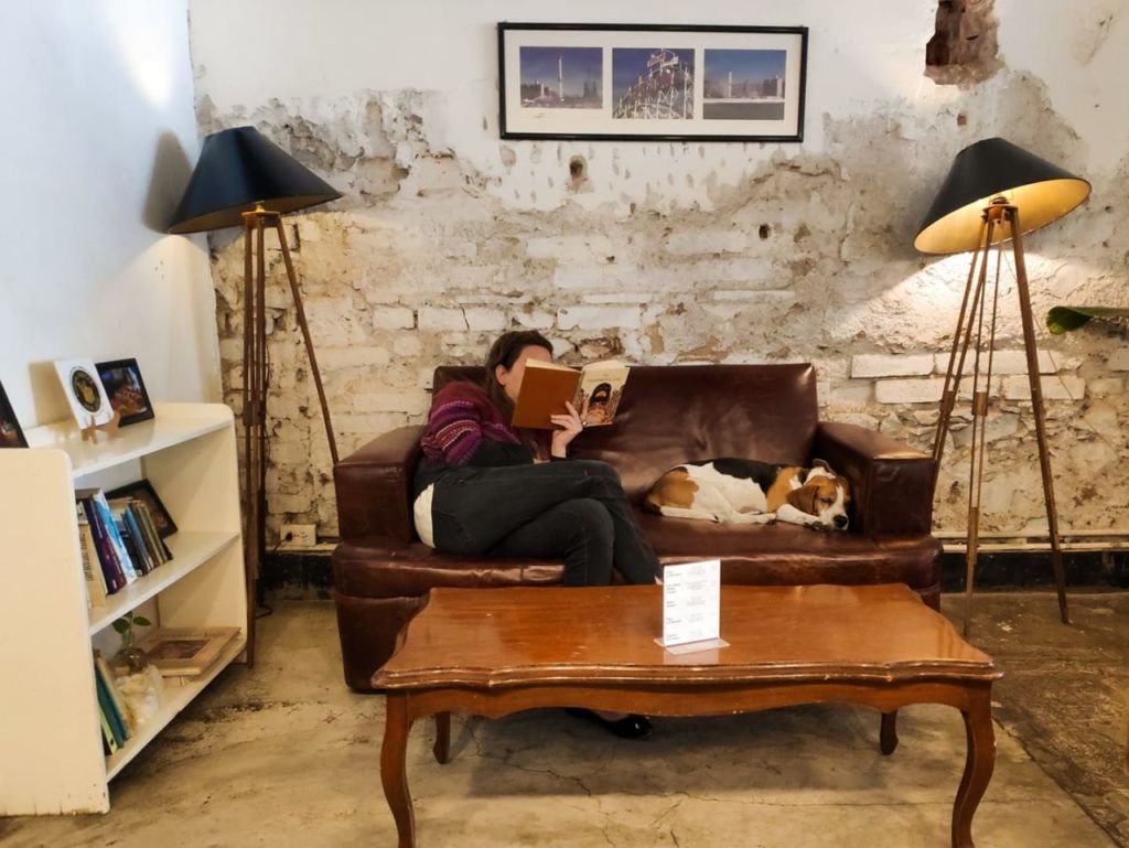 8 coffee shops en la CDMX para ir con tus amigos y pasarla al estilo ‘Friends’