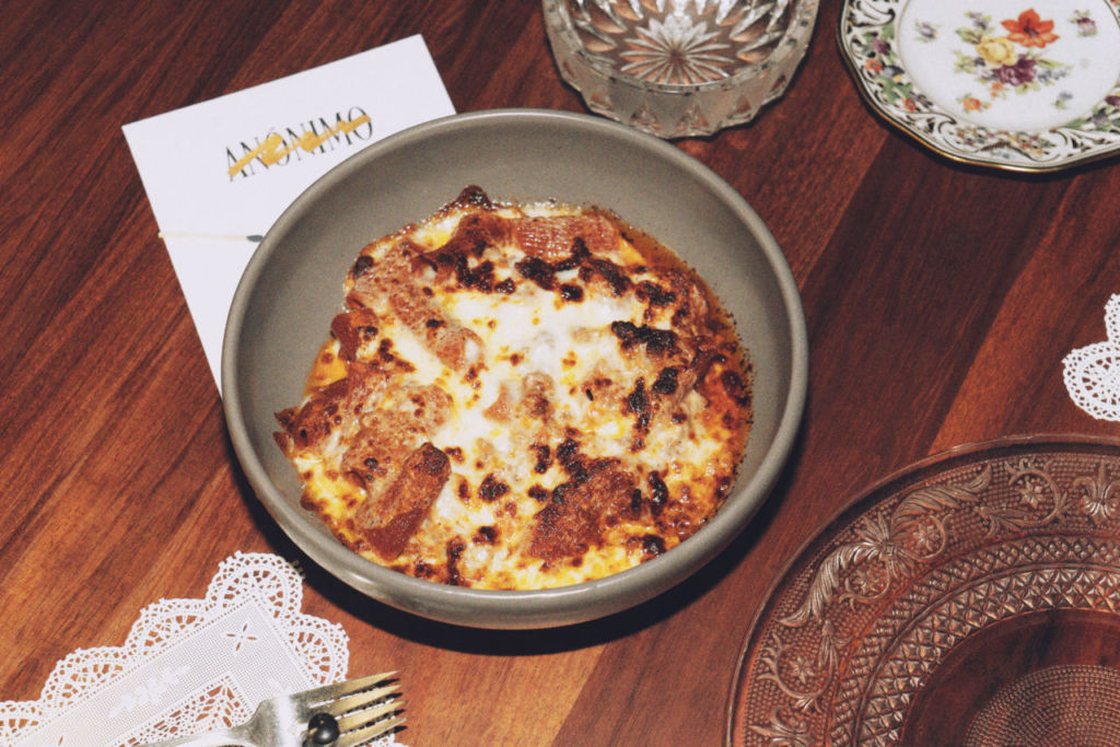 Anónimo: el nuevo spot de la Condesa con vinos naturales, la mejor pasta y mucha buena onda