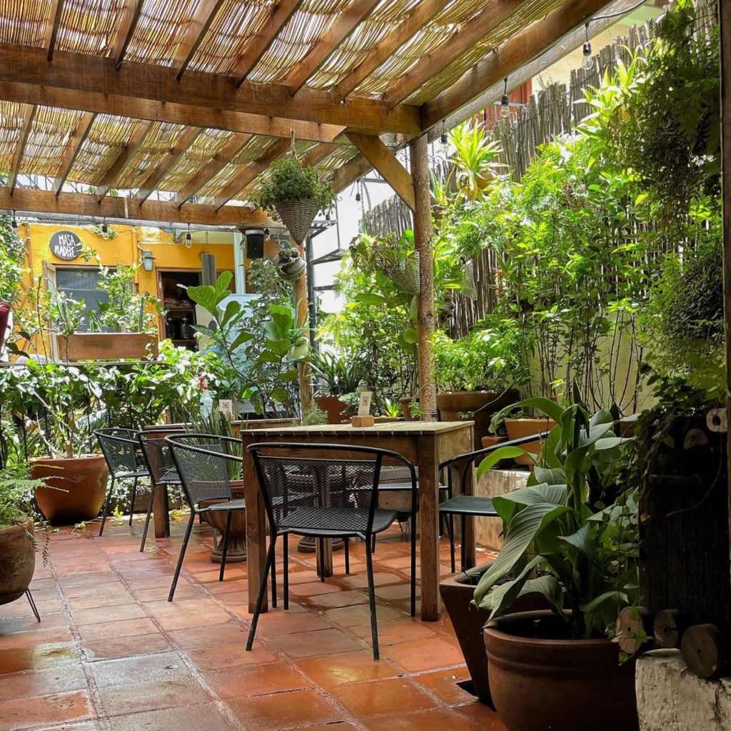 La Casa de Valentina: el lugar más colorido para desayunar y comer increíble en Malinalco