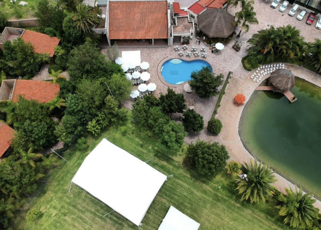 María y Bernardo: Los bungalows ocultos entre hermosos viñedos queretanos (¡Ideales para una escapada en pareja!)