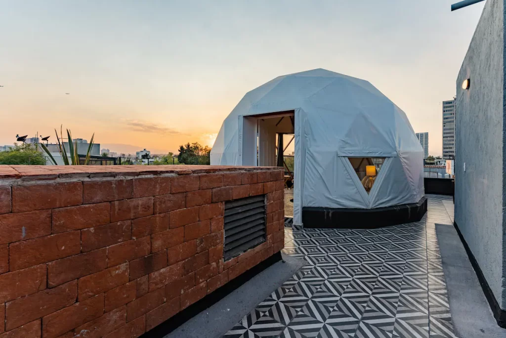 ¿Glamping en la Condesa? Es posible en este rooftop de vistas panorámicas