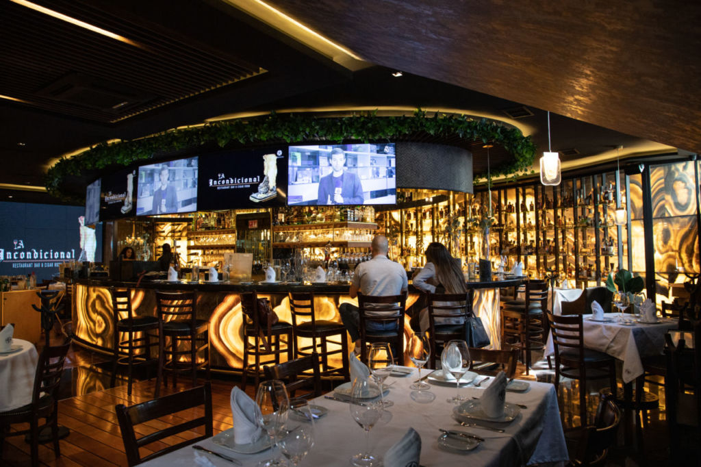 La Incondicional: El ‘spot’ más exclusivo en Lomas con Sports Bar secreto y deliciosa cocina mexicana-española