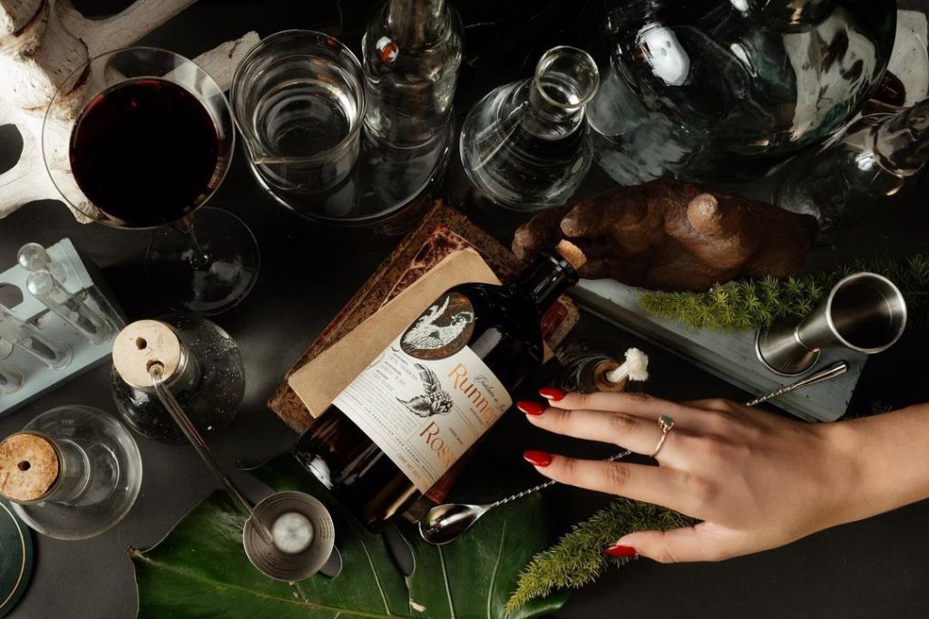 Runneght: Una línea de espirituosos y destilados sin alcohol ni calorías