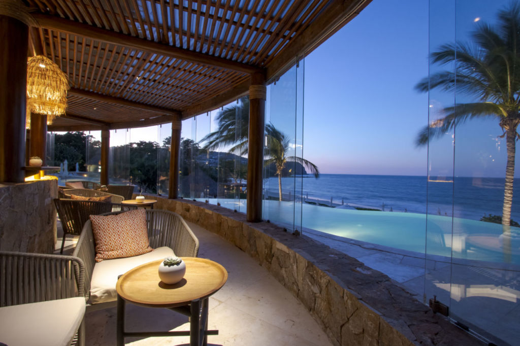 Kupuri: el beach club más cool de Punta Mita estrena restaurante japonés