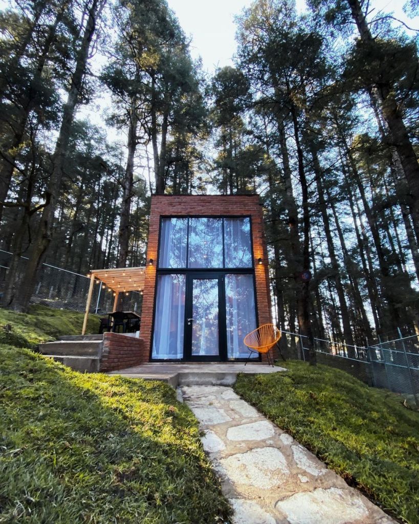 Hospédate en las primeras ‘tiny house’ en medio del bosque de un Pueblo Mágico (a dos horas de la CDMX)