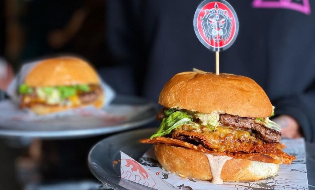 ¡Hoy es el día internacional sin dietas! Te compartimos algunos restaurantes muy monchosos para celebrarlo