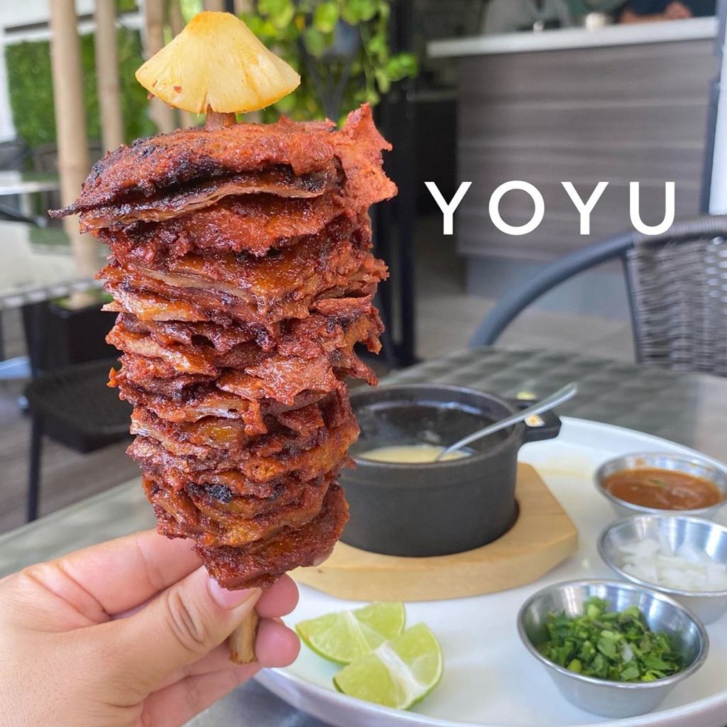 Yoyu: el lugar vegano con los trompitos al pastor más virales de la CDMX