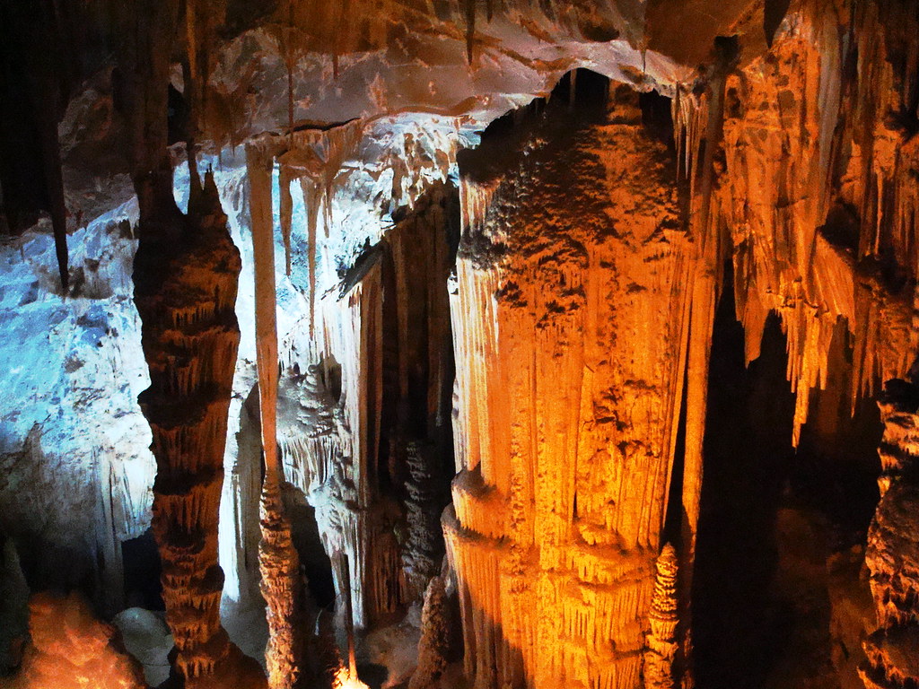 Estas grutas antiguamente sumergidas bajo el mar albergan fósiles y cavernas ocultas
