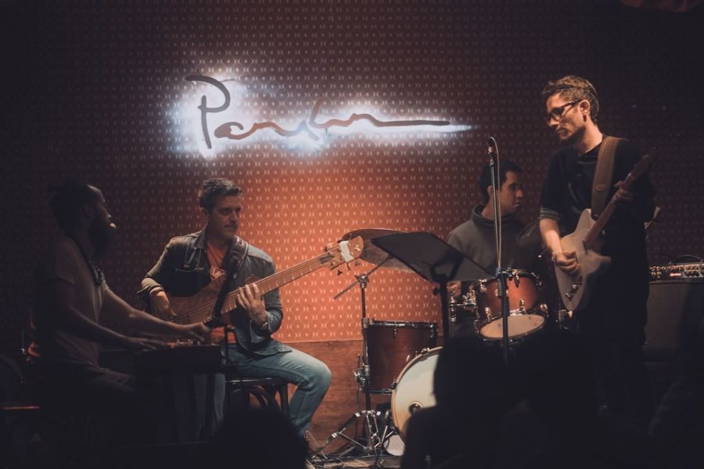 bares con musica en vivo cdmx