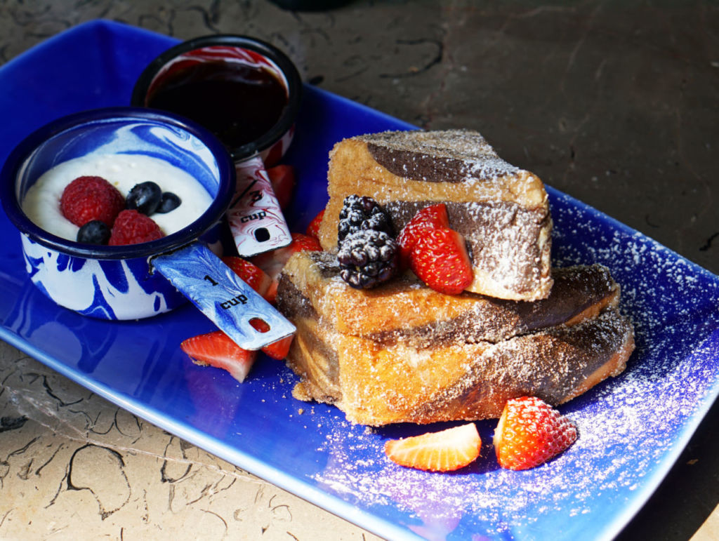 ¡Hay nuevo menú de desayuno en María Ciento38! Y es una encarnación perfecta del verano italiano