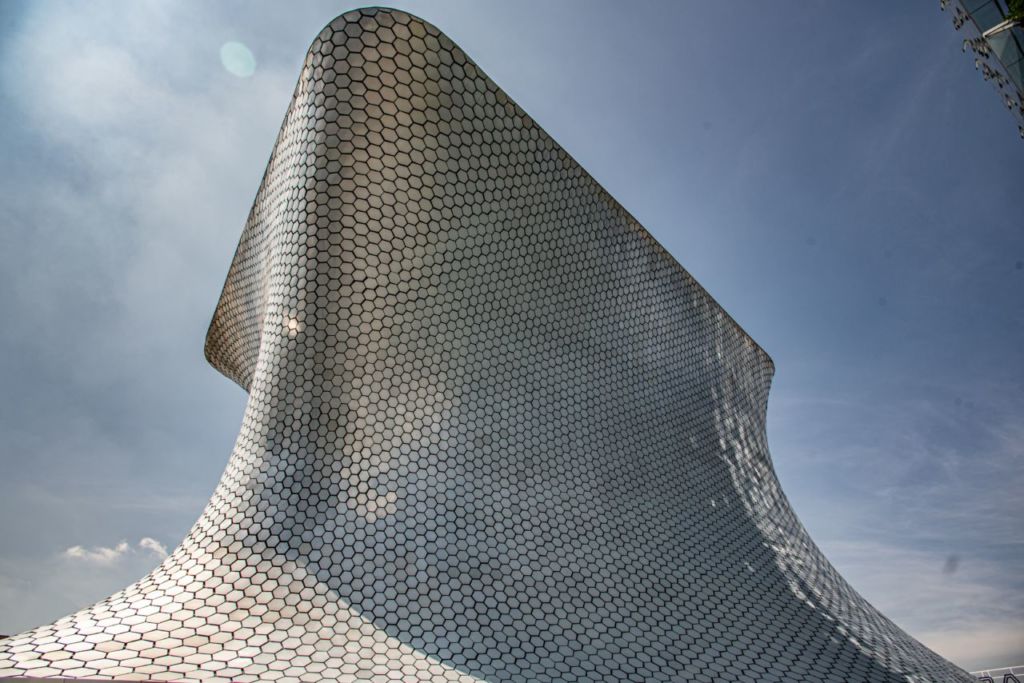 ¿Qué ver en el Museo Soumaya de Polanco? Te decimos TODO lo que debes saber