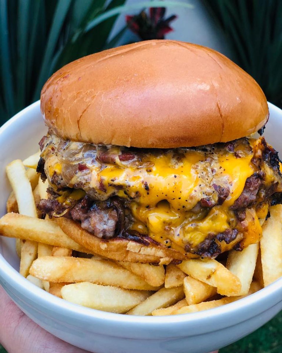 4 Lugares 'deli' En La CDMX Para Comer Una 'smash Burger'