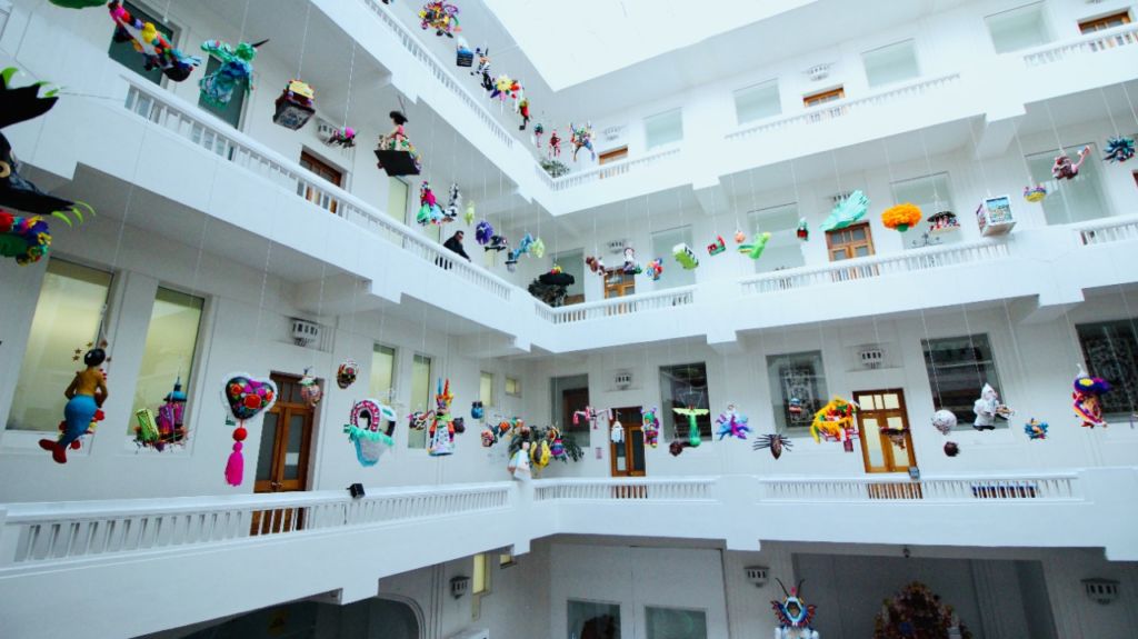 ¡Hay una nueva exposición de piñatas mexicanas en la CDMX! Tienes que conocerla