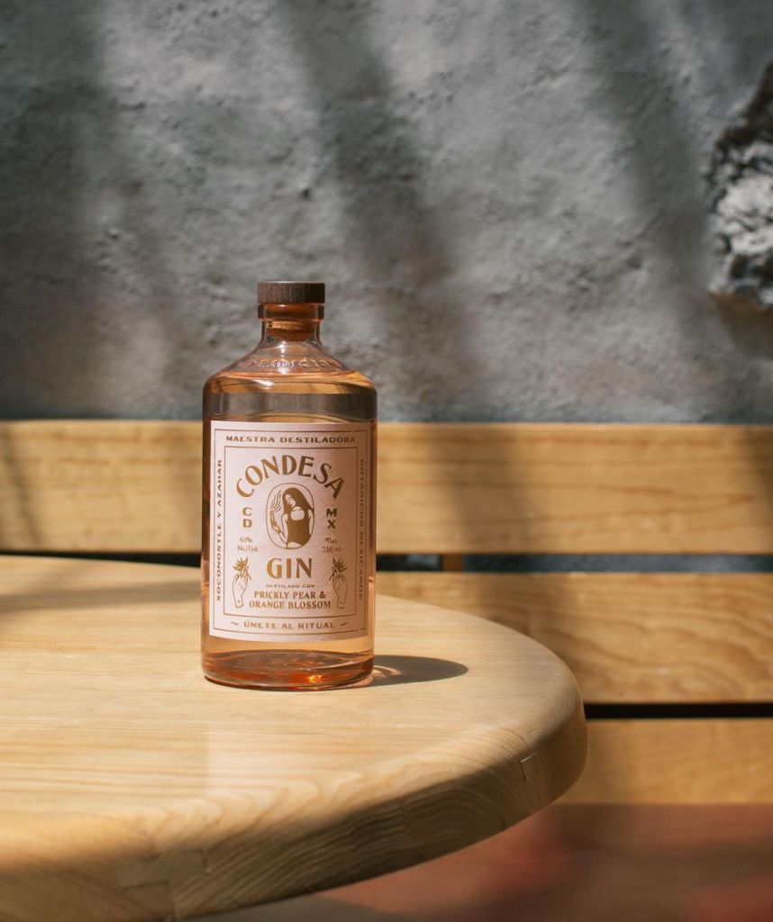 4 ginebras artesanales que todo amante de la coctelería debe probar