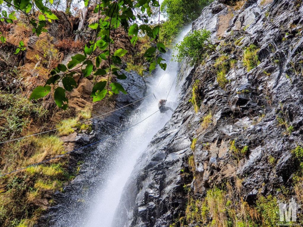 Hay una cascada cerca de la CDMX que es el ‘spot’ favorito para salto en pozas