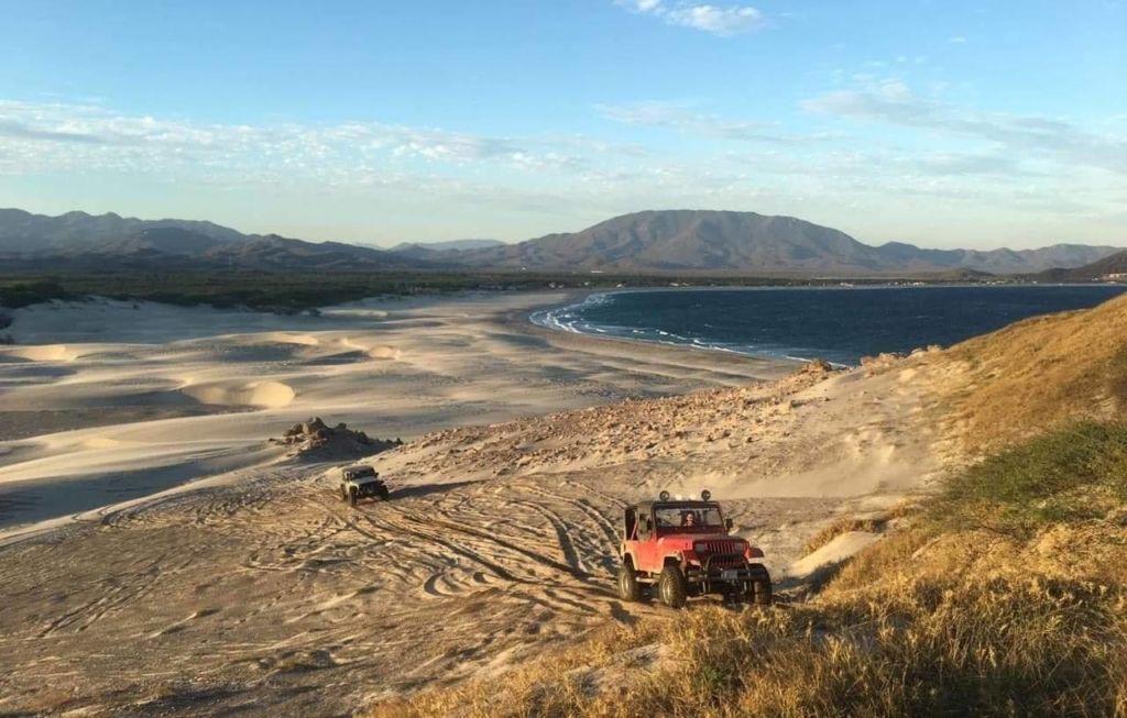 Estas dunas en Oaxaca se ubican justo entre el desierto y el mar (te sorprenderán por su belleza)