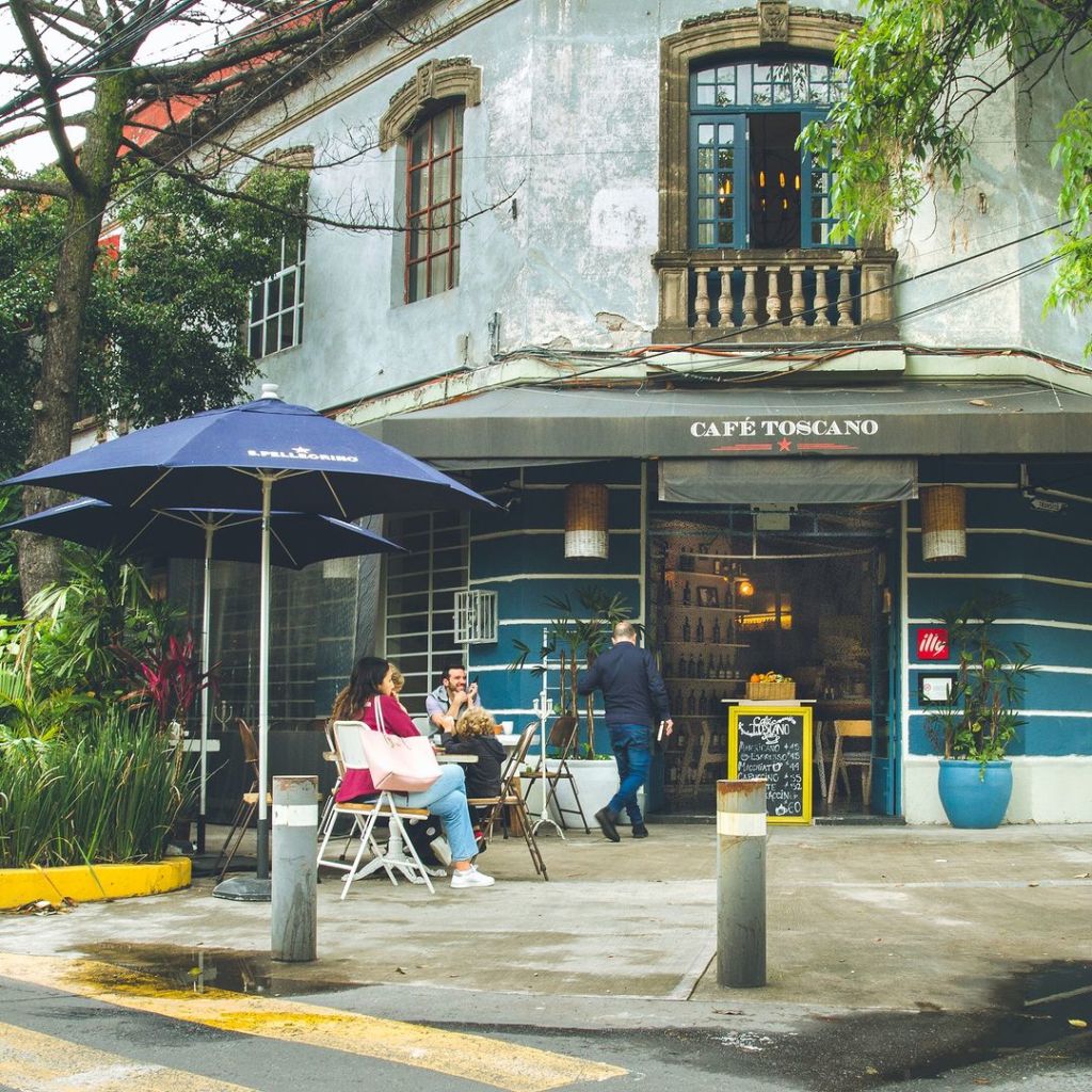6 cafeterías para amantes del café y el buen pan en la Roma