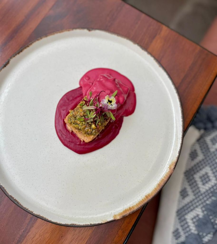 4 restaurantes donde probar moles de colores en la CDMX