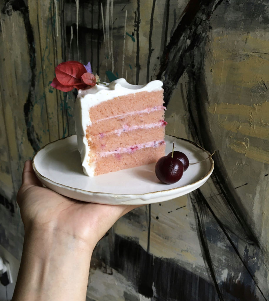 La receta del Pink Velvet, el pastel más ‘cute’ que puedes hornear en casa