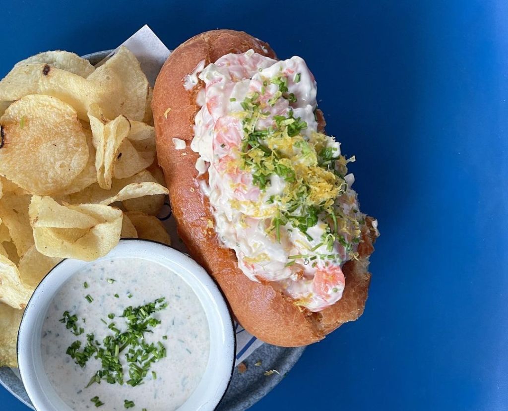OLA: la barrita más instagrameable para disfrutar lobster rolls y sidras en la CDMX